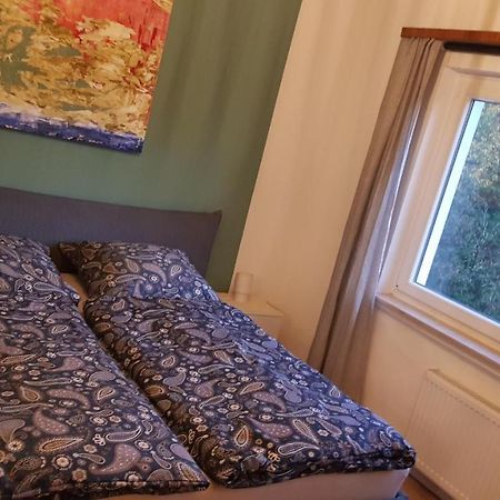 Stadtnahe Wohnung Mit Kl.Balkon Und Parkplatz Oldenburg Luaran gambar