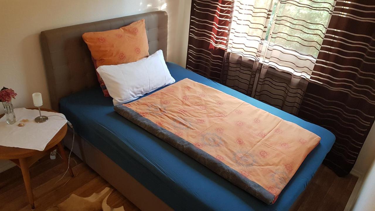 Stadtnahe Wohnung Mit Kl.Balkon Und Parkplatz Oldenburg Luaran gambar